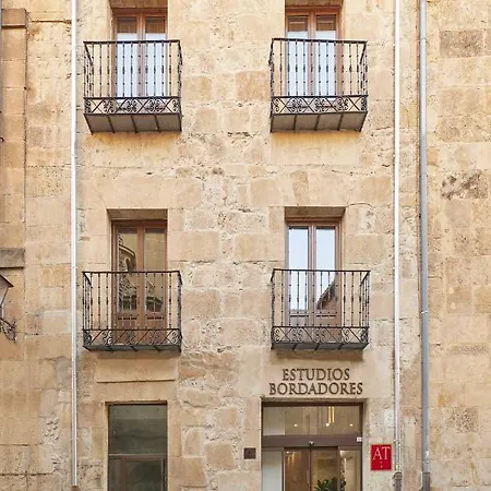 Estudios Bordadores By Valdesierra