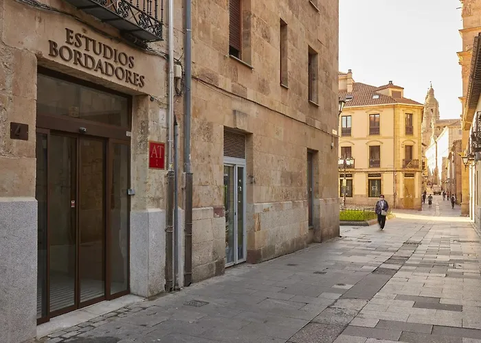 Apartamento Estudios Bordadores By Valdesierra