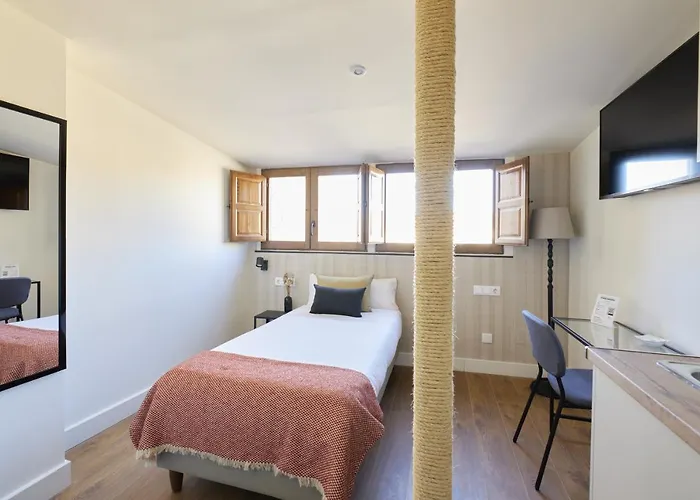 Estudios Bordadores By Valdesierra Apartment *