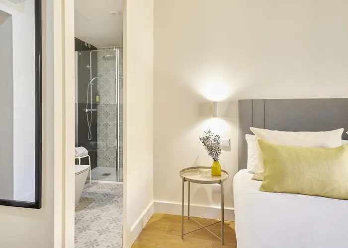 Estudios Bordadores By Valdesierra Salamanca